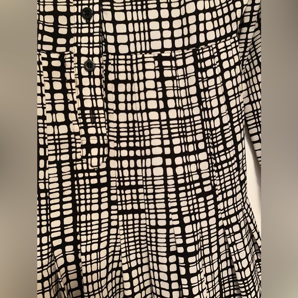 CALVIN KLEIN Shirtdress! Timeless! Sz 4 - Picture 7 of 13